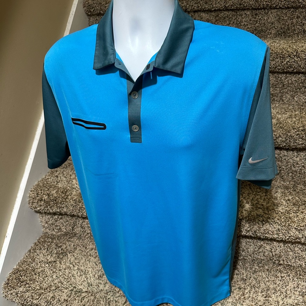 Stunning *NIKE Golf Tour Performance* dri-fit casual golf ⛳️ polo shirt - mens M